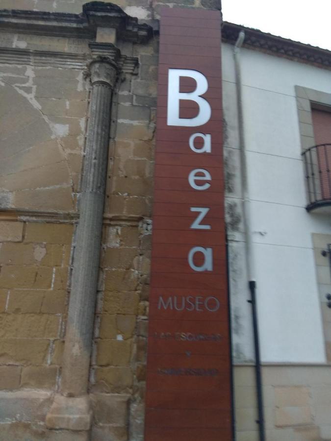 Arco De Villalar Baeza Luaran gambar